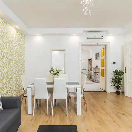 Apartment Real Kertesz Budapest