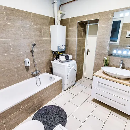 Real Kertesz Apartament