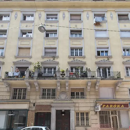 Real Kertesz Apartment *