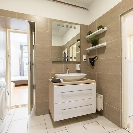 Real Kertész Appartement Budapest